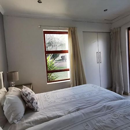 Somona Guest House Γιοχάνεσμπουργκ Εξωτερικό φωτογραφία