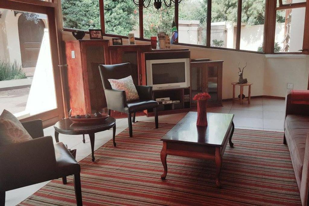 Somona Guest House Γιοχάνεσμπουργκ Εξωτερικό φωτογραφία