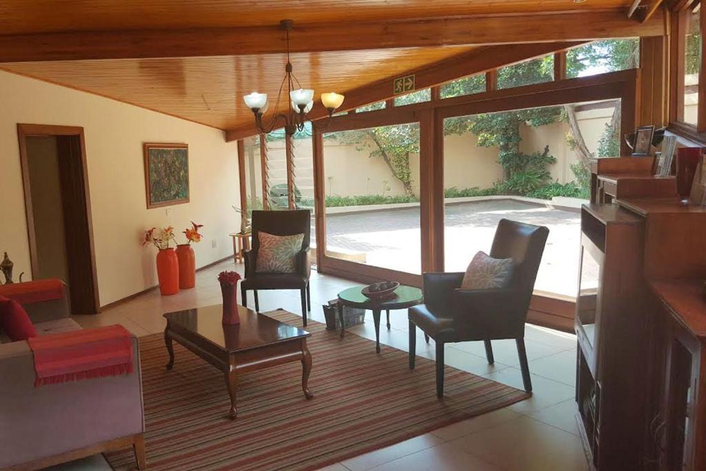 Somona Guest House Γιοχάνεσμπουργκ Εξωτερικό φωτογραφία